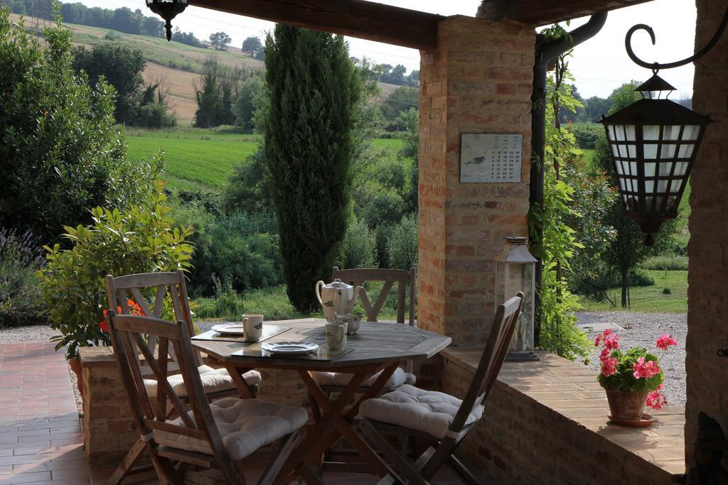 Casa Sorgente Bed & Breakfast San Costanzo Ngoại thất bức ảnh
