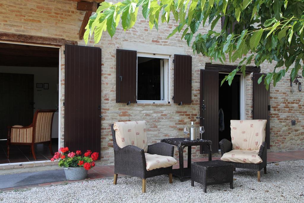 Casa Sorgente Bed & Breakfast San Costanzo Ngoại thất bức ảnh